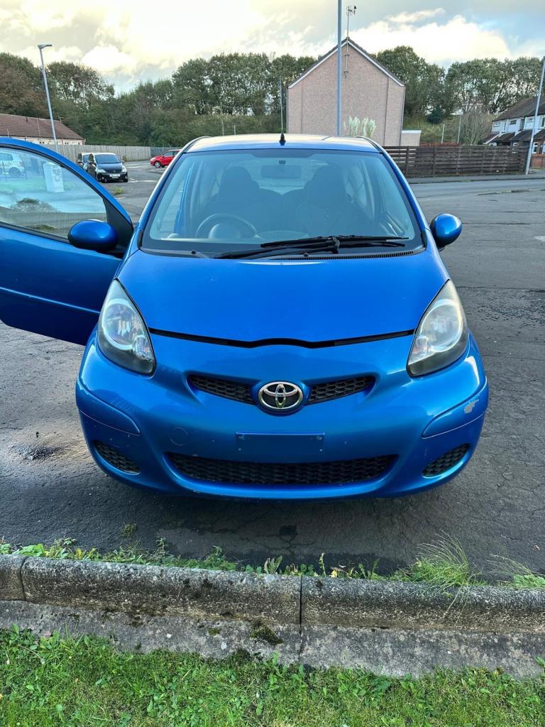 Toyota, AYGO, Hatchback, 2010, Manual, 998 (cc), 3 doors
