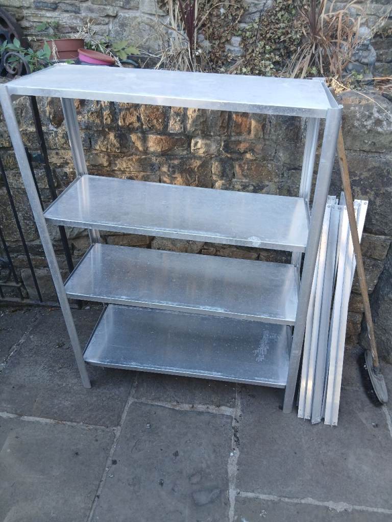 Aluminium garage shelfs