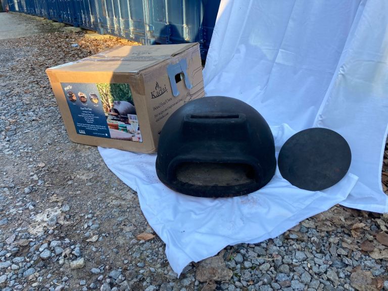 Kadai Wood fired terracotta pizza oven,stand and tools