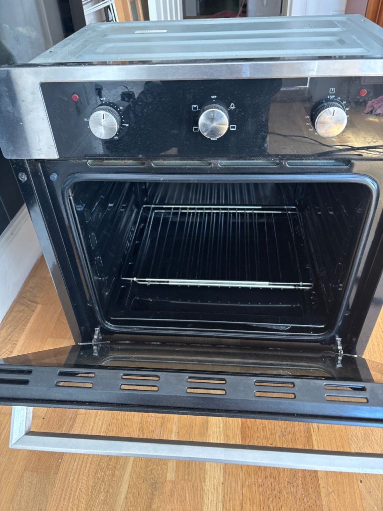 Oven hob and hood 