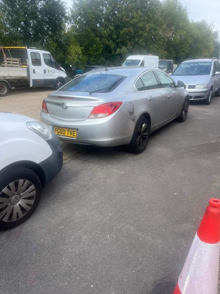 Vauxhall, INSIGNIA, Hatchback, 2010, Manual, 1956 (cc), 5 doors