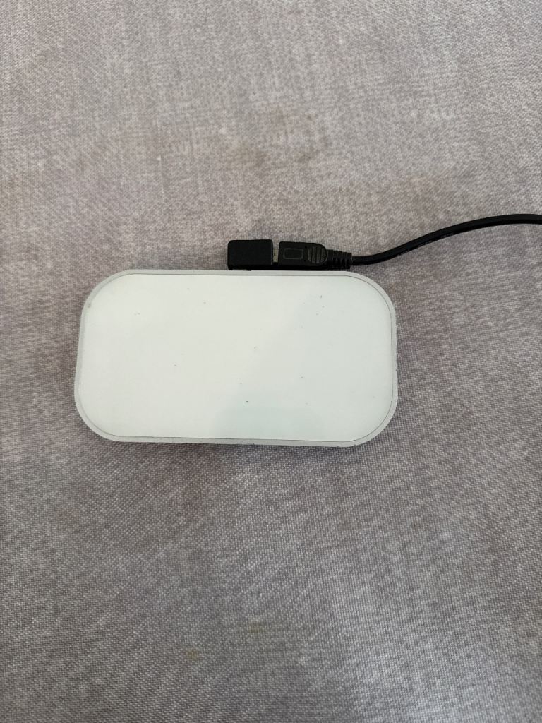 White USB Charging Pad – Good Condition
