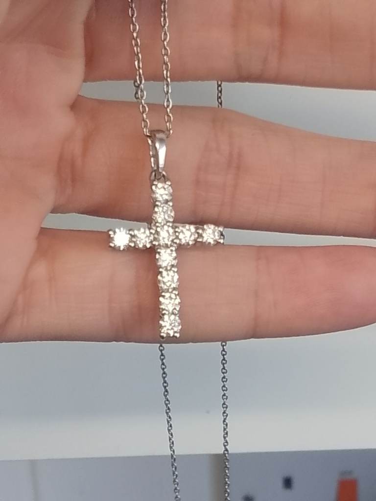 Brand new Certified  1.2 CT Moissanite pendant and chain platinum overlay sterling silver 