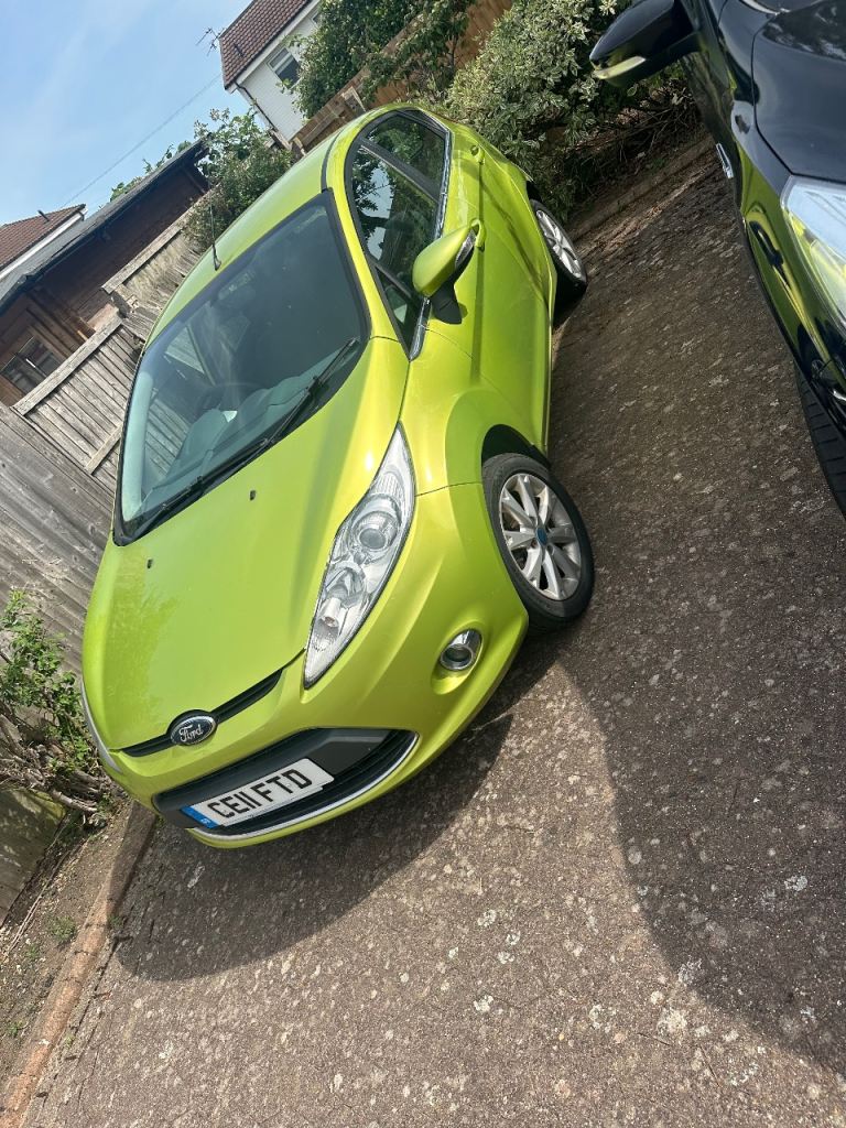 Ford, FIESTA, Hatchback, 2011, Manual, 1399 (cc), 5 doors