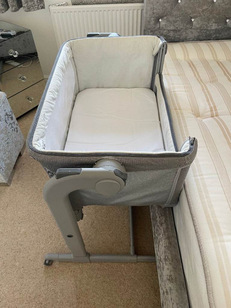 CHICCO NEXT 2 ME BEDSIDE CRIB BABY BEDSIDE SLEEPER