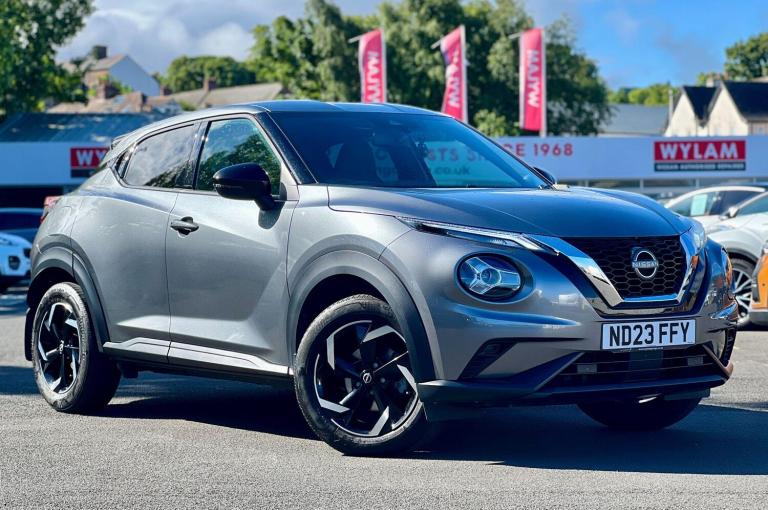Nissan Juke 1.0 DIG-T N-Connecta Euro 6 (s/s) 5dr Petrol Manual