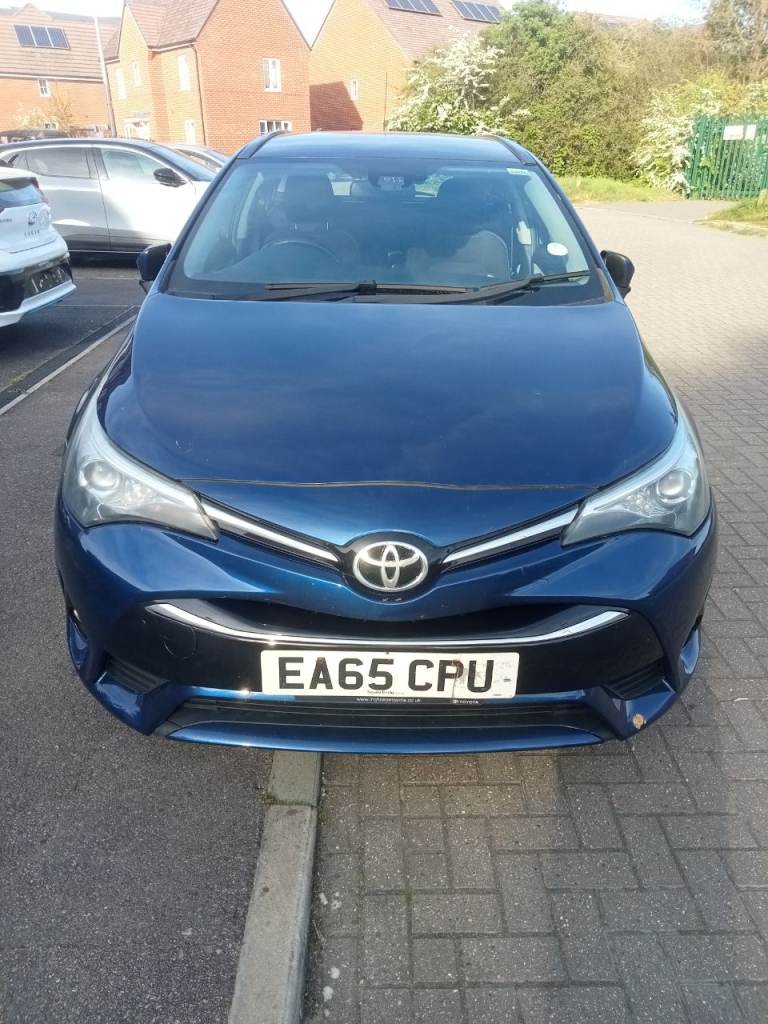 Toyota, AVENSIS, Estate, 2015, Manual, 1598 (cc), 5 doors