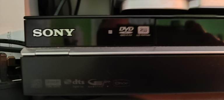 Sony RDR-HX680 DVD Recorder – Good Working Order