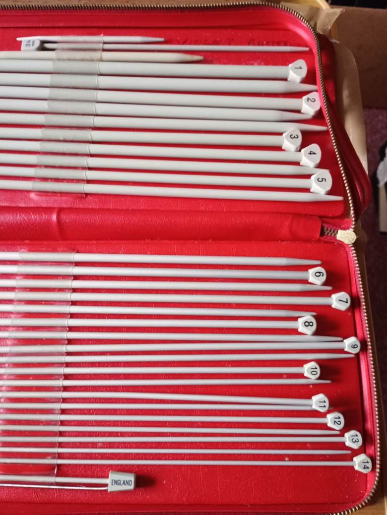 AERO Knitting Needle Set with Case and Accessories , £7.00 for Sale