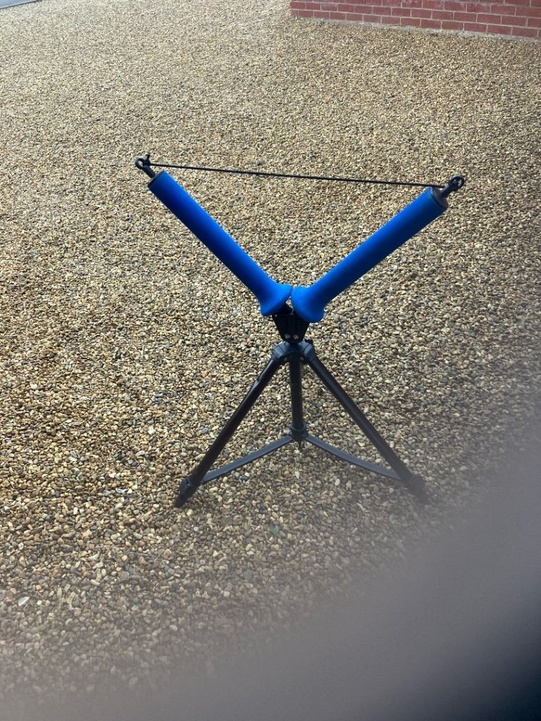 Adjustable Fishing Rod Pod Stand – Good Condition