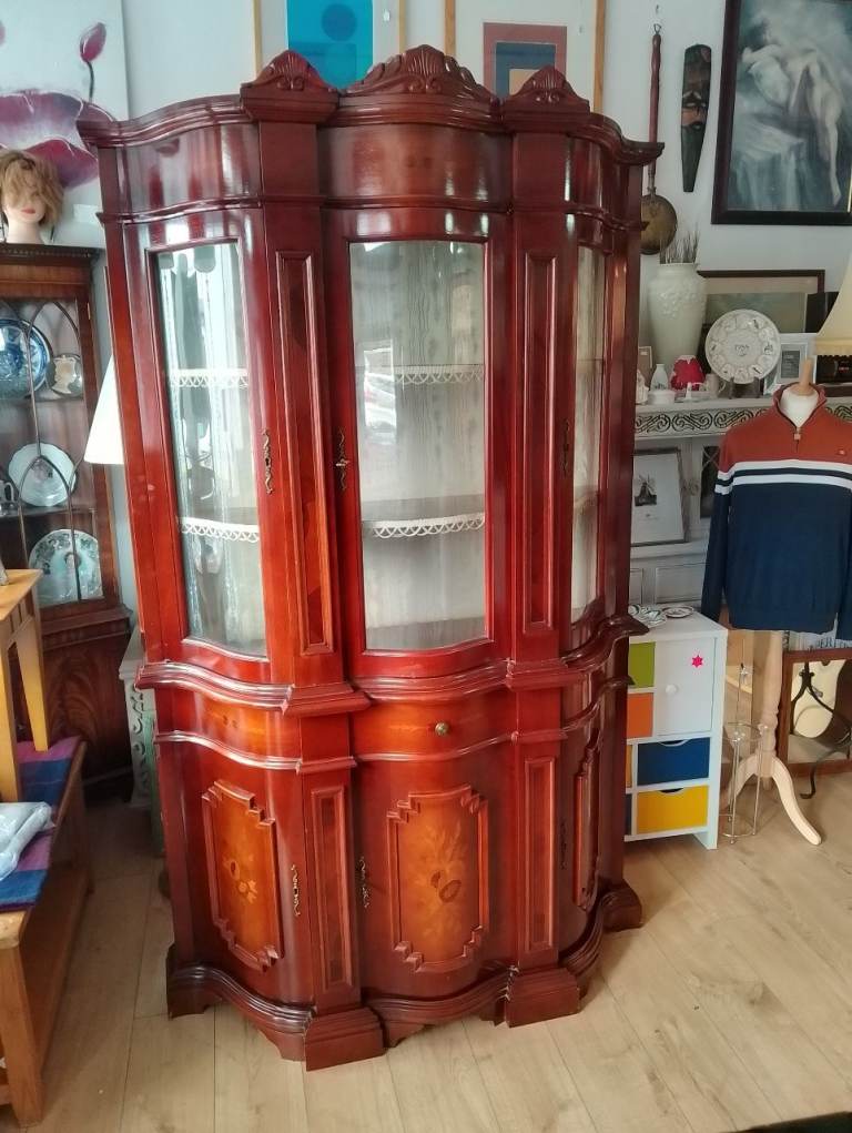 Vintage display cabinet 