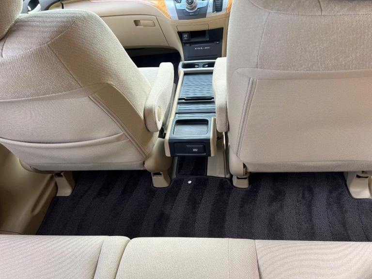 HONDA ODYSSEY 2.4 M V-TEC ESTATE * 7 SEATS * ONLY 36000 MILES * TOP GRADE 4B *