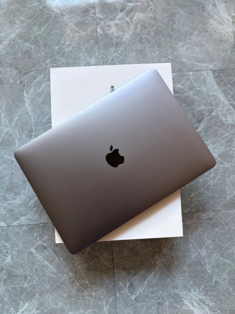 Apple MacBook Air M1 2020 – 13-inch, Space Grey, 256GB SSD