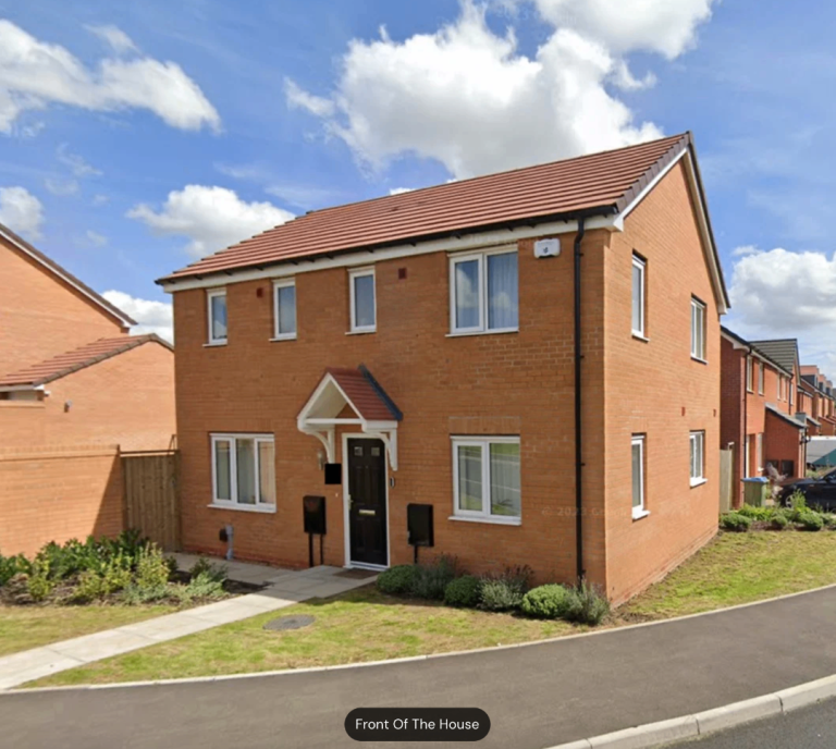 3 Bed Detached House, Mirpur Close, CV6