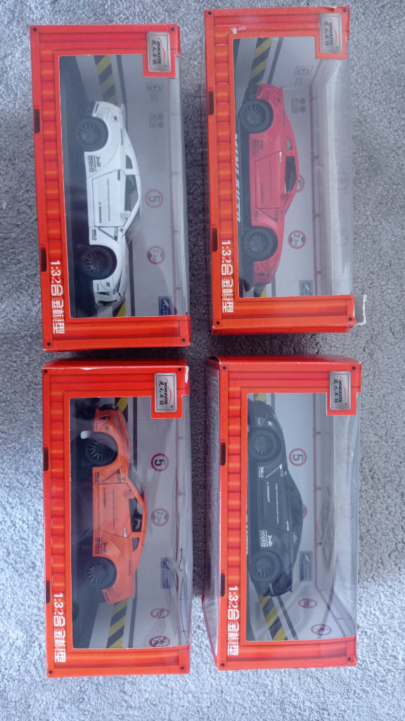 Nissan GTR R35 Diecast Model Car size 1:35 £5 per car