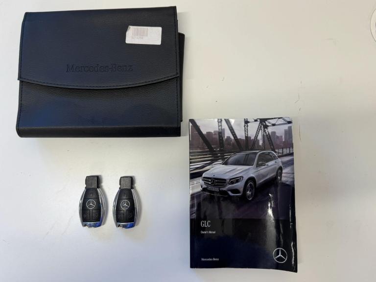 2019 Mercedes-Benz GLC 2.0 GLC250 AMG Line (Premium) SUV 5dr Petrol G-Tronic+ 4MATIC Euro 6 (s/s)...