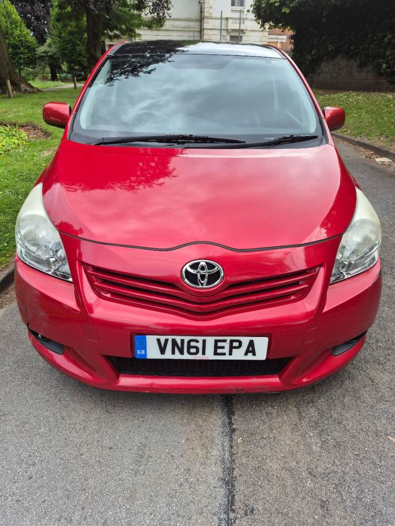 Toyota, VERSO, MPV, 2011, Semi-Auto, 1798 (cc), 5 doors