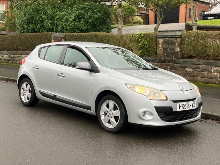 2010 RENAULT MEGANE 1.6 VVT Dynamique 5dr Petrol *1 P/OWNER - ONLY 38,000 MILES - FULL MOT*
