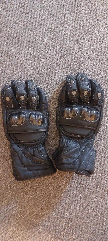 X-Lite Leather Motorcycle Gloves with Carbon Fibre Knuckle Armor
