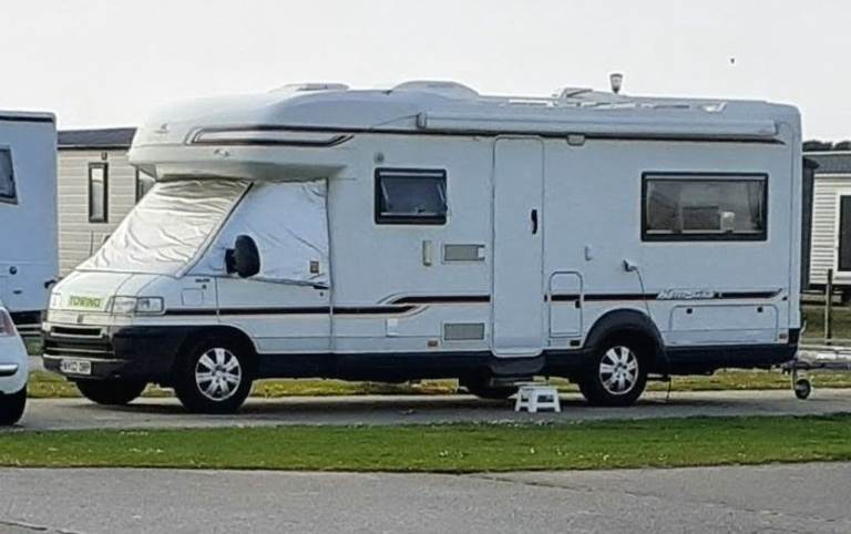 Swift Kontiki L 5 Berth Motorhome 2002