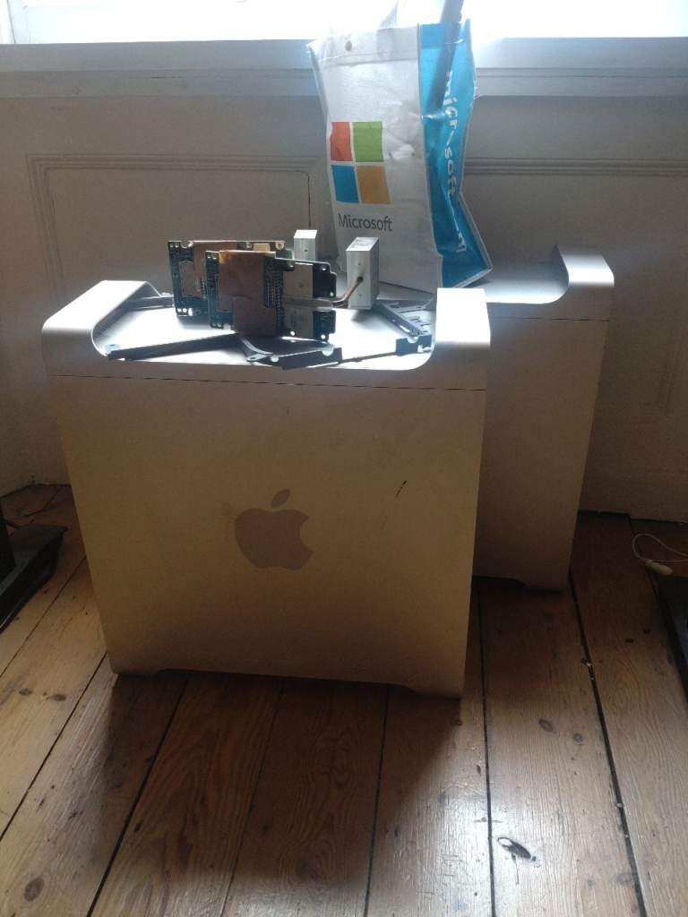 PowerMac G5 (Free if you take both)