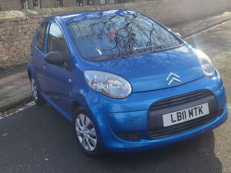 Service history,£20 tax,cheap insurance