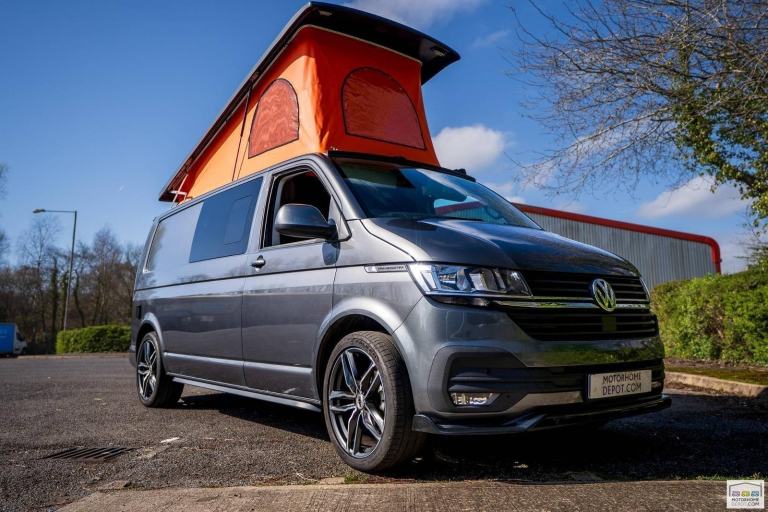 VW Transporter Pop Top Automatic 