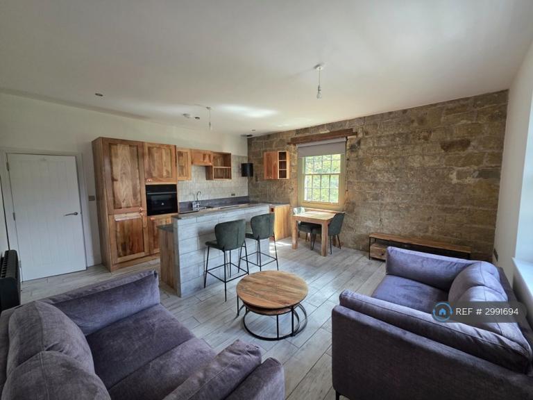 2 bedroom flat in Hutchinson Place, Leeds, LS5 (2 bed) (#2991694)