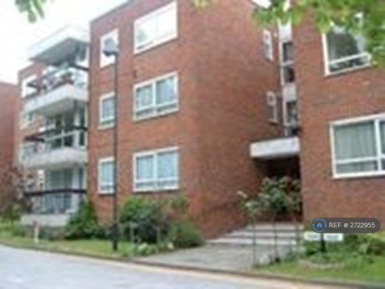 2 bedroom flat in Greenacres, Finchley, N3 (2 bed) (#2722955)