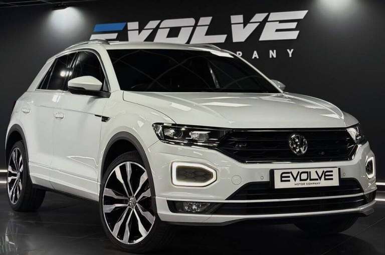 2018 68 VOLKSWAGEN T-ROC 1.6 TDI R-LINE SUV 5DR DIESEL MANUAL EURO 6 (S/S) (115