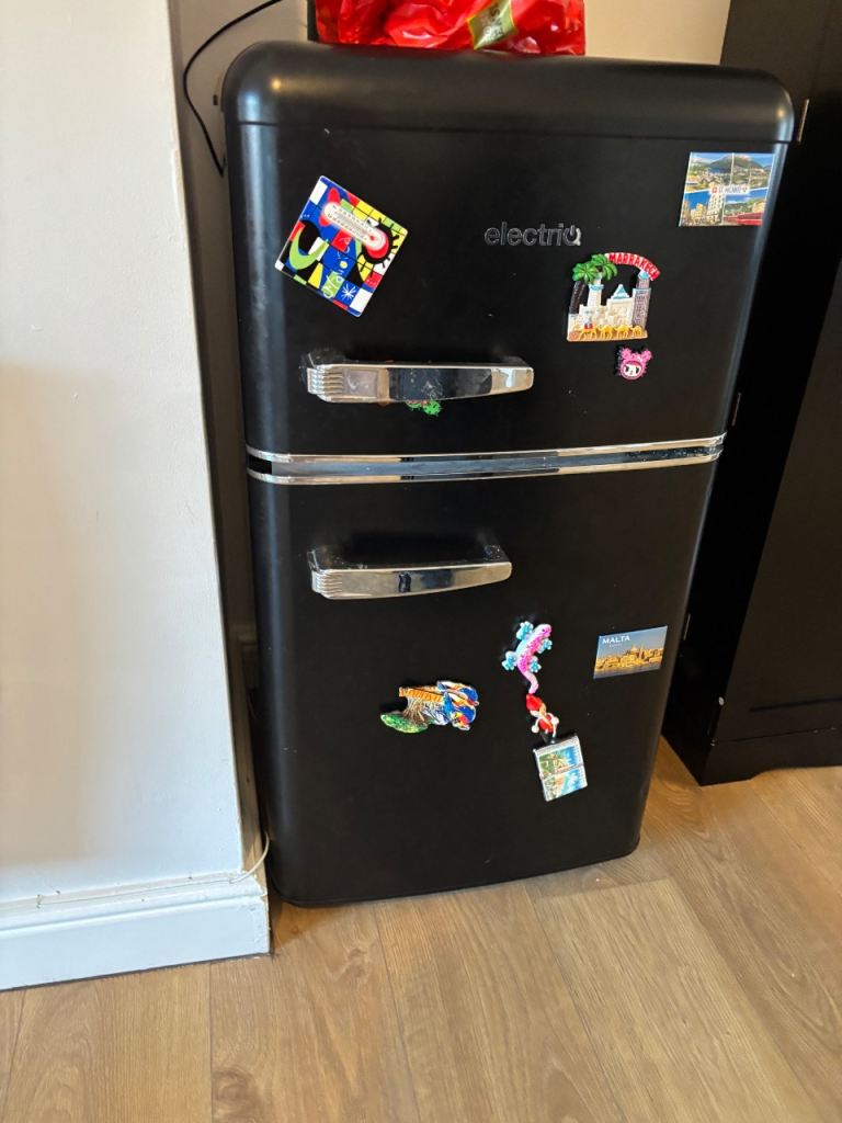 Refurbished electriQ eiQUCRETROFFMBLK Freestanding 80 Litre 70/30 Retro Fridge Freezer Matte Black