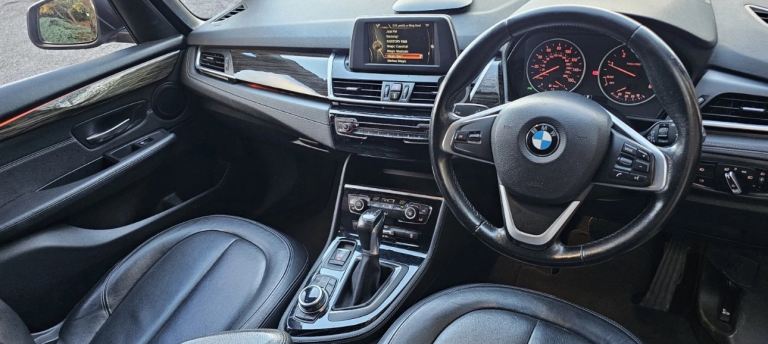 AUTOMATIC BMW 2 SERIES 218D LUXURY Grand Tourer Estate SUV MPV 2016 Semi Auto 5 door