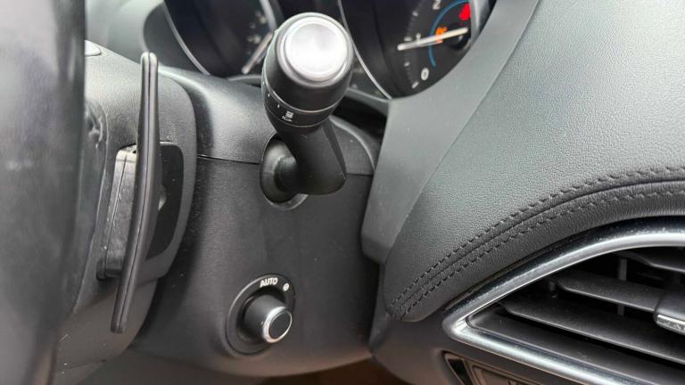 2017 Jaguar XE 2.0d [240] Portfolio 4dr Auto AWD SALOON DIESEL Automatic