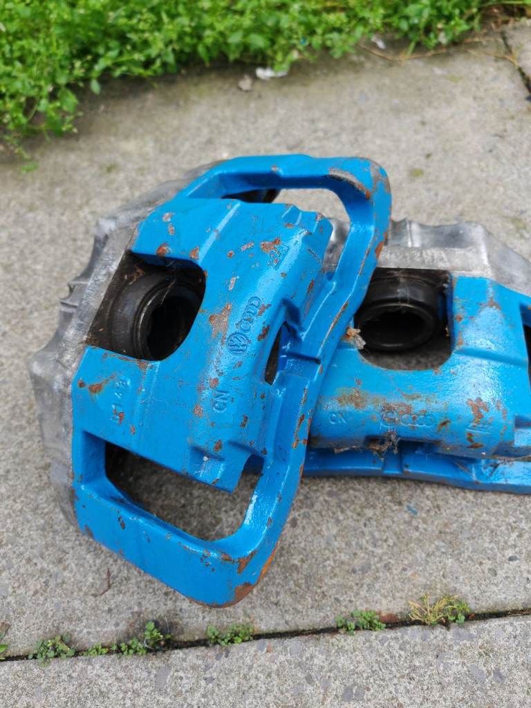 Vw golf mk5 r32 /audi s3 break calipers 345mm
