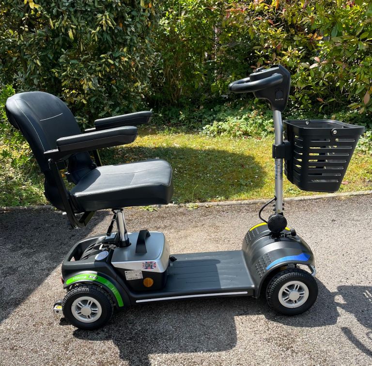 Mobility scooter 