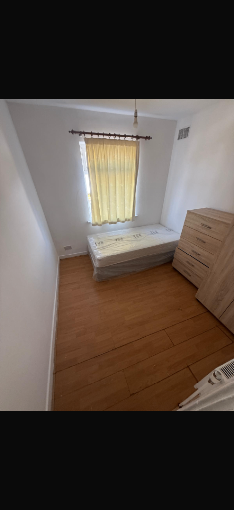 Room in Leyton | UC & DSS Accepted | No Deposit