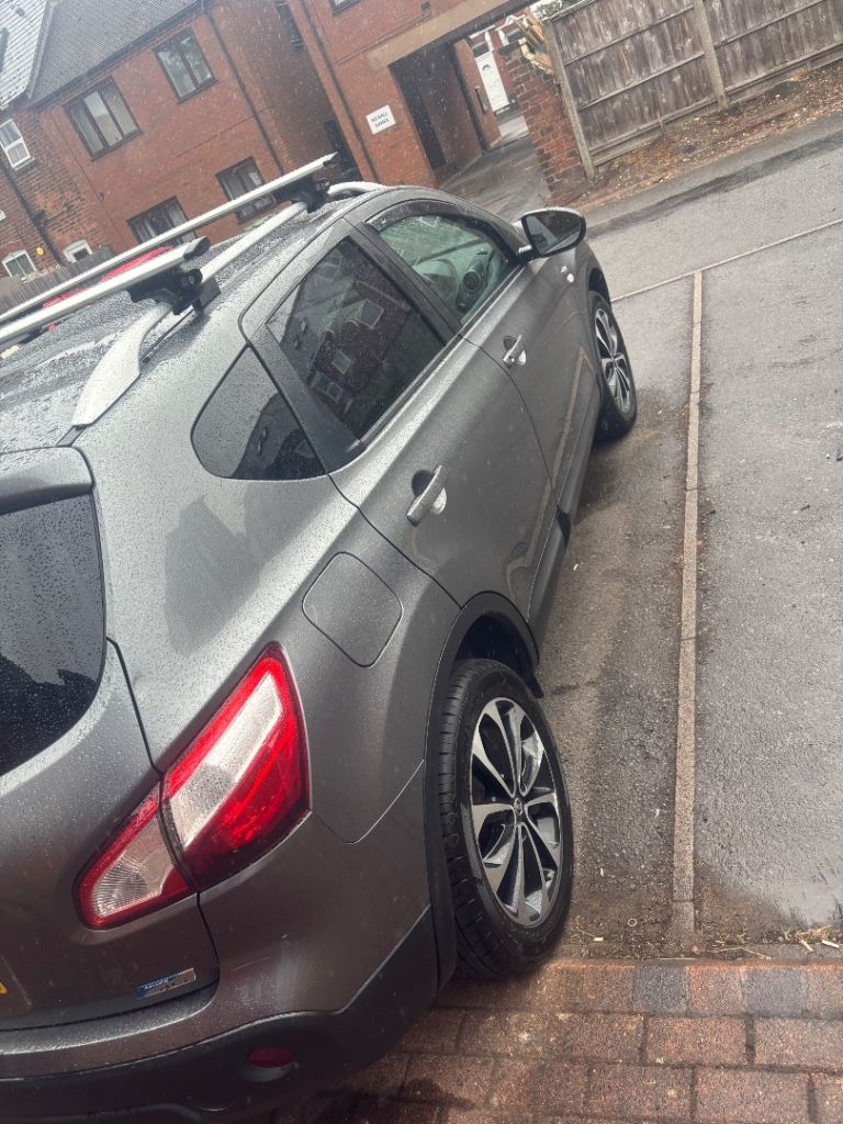 Nissan, QASHQAI, Hatchback, 2011, Manual, 1461 (cc), 5 doors