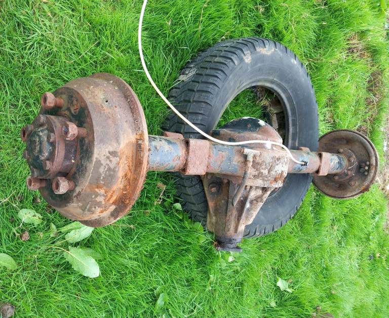 Land Rover Lightweight Air Portable Series 2 and 3 Ex Military Rear Axle Complete