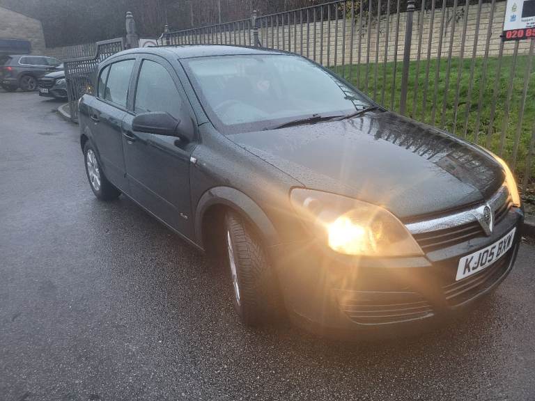 Vauxhall, ASTRA, Hatchback, 2005, Manual, 1686 (cc), 5 doors