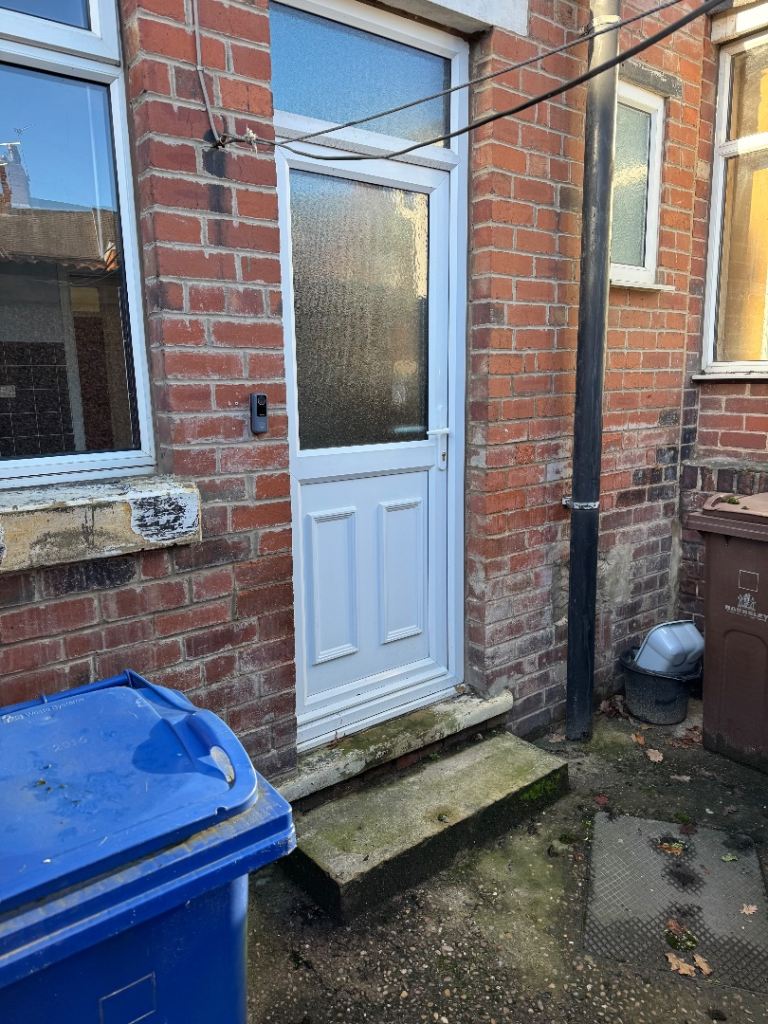 2 Bedroom House, Park Road , Worsborough , Barnsley