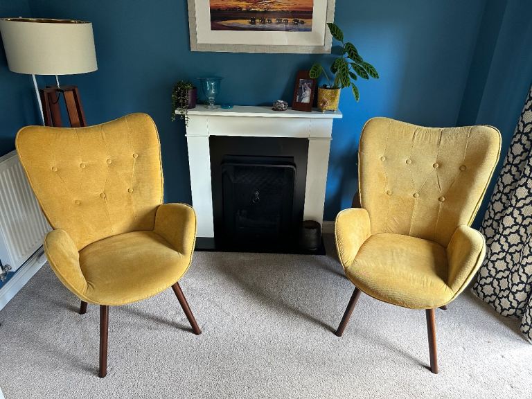 Mustard Yellow Armchair – Good Condition, Mid-Century Style