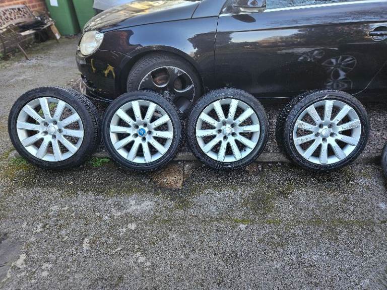 Ford 17in alloy wheels and tyres set 4 pcd108 fitment 5 stud  in silver  