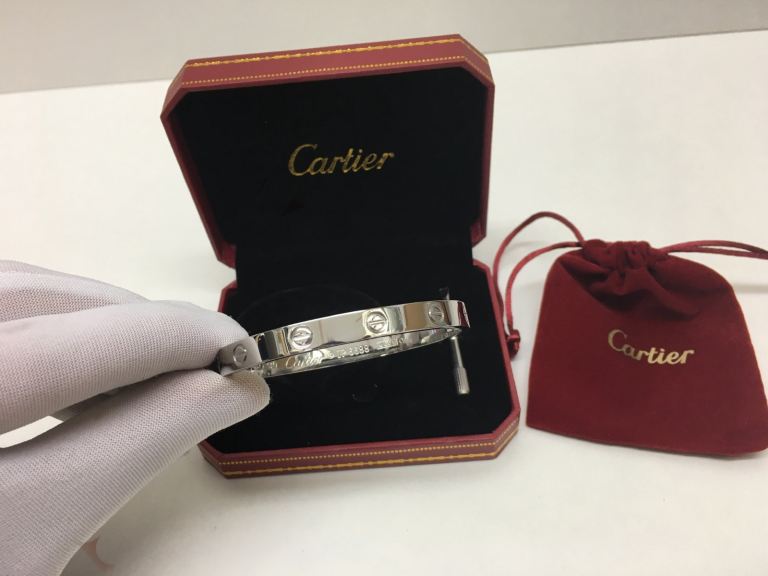 Cartier Bracelet Cartier Love Bracelet Gold Bangle Silver Rose Gold Cheap UK London Essex Surrey