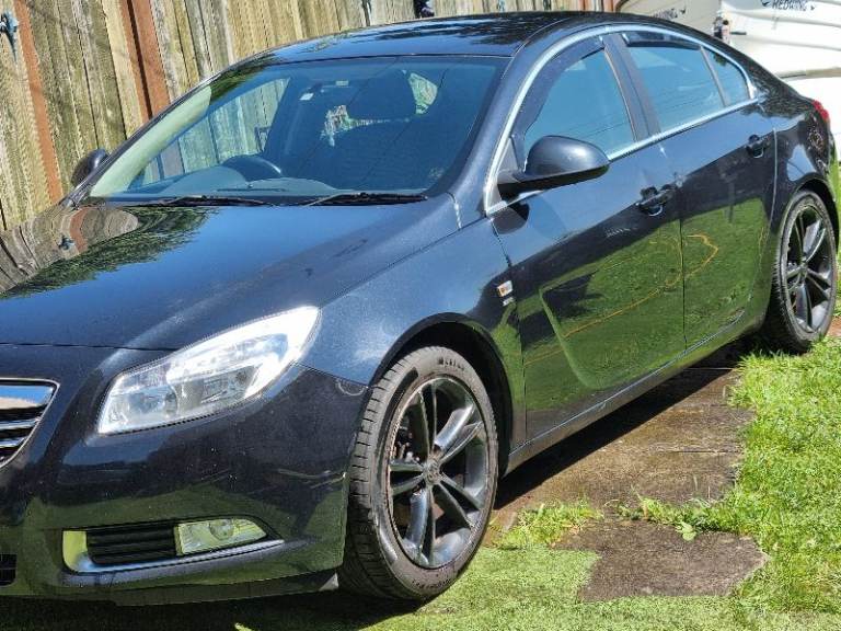 Vauxhall, INSIGNIA, Hatchback, 2011, Manual, 1956 (cc), 5 doors