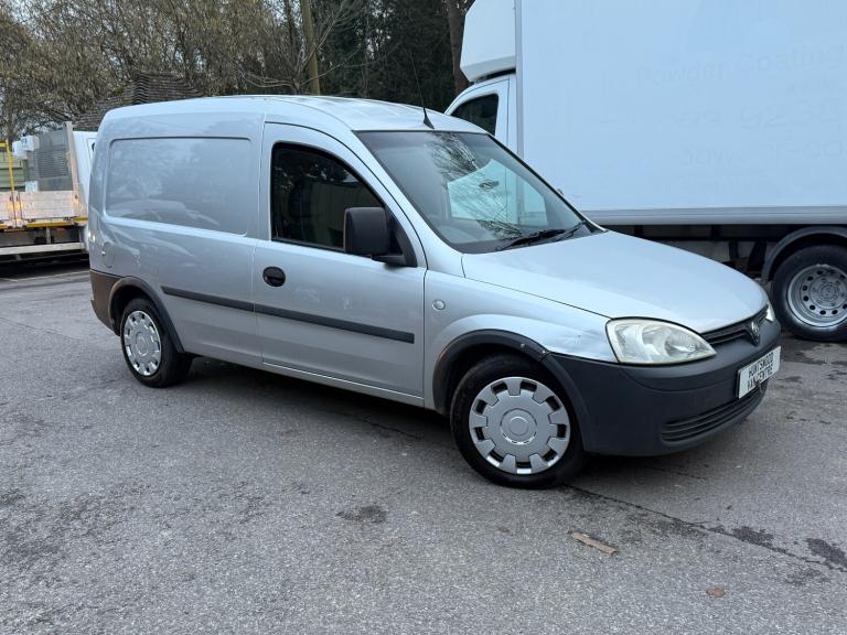 2008 VAUXHALL COMBO 1.7L DIESEL SILVER PANEL VAN - NEW MOT 0 ADVISORIES - 124K