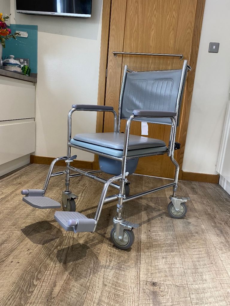 Wheeled Commode Chair