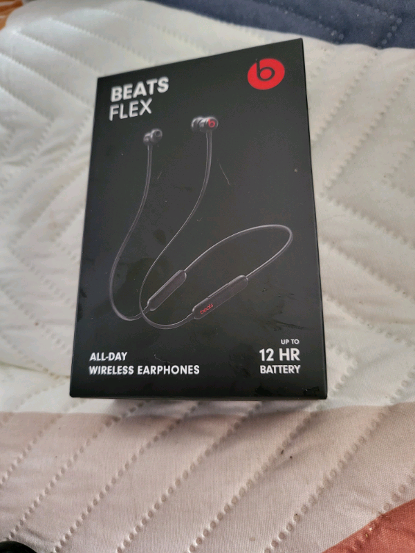 BEATS FLEX WIRELESS EARPHONES 