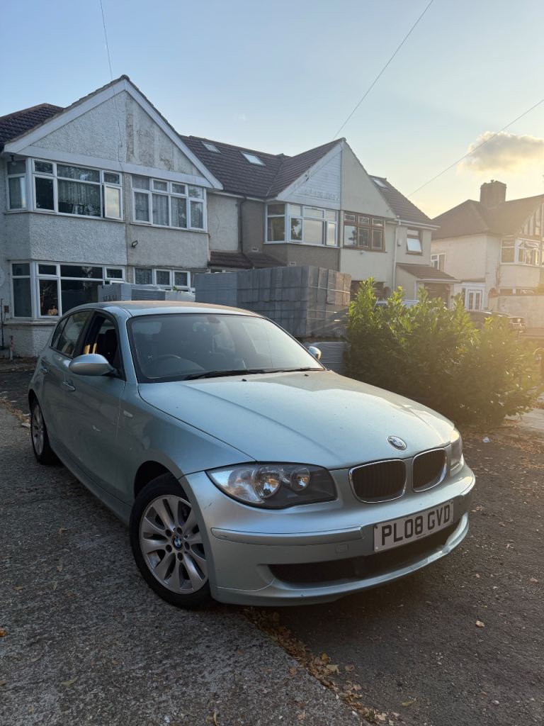 BMW, 1 SERIES, Hatchback, 2008, Manual, 1599 (cc), 5 doors