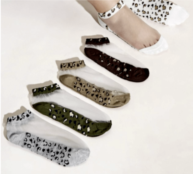 image for BULK BUY SOCKS.GREAT FOR CAR BOOT SALES ETC.(600+ Prs)