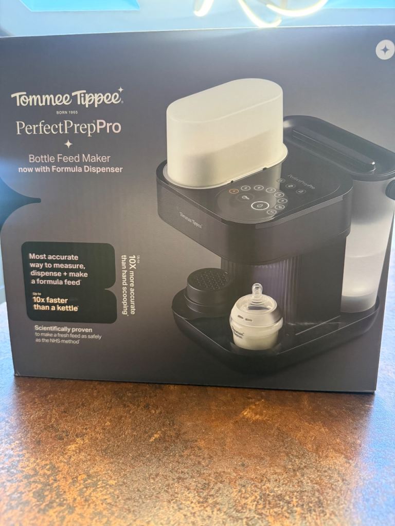 Tommee Tippee Perfect Prep Pro Machine, Formula Powder Dispenser & Bottle Maker